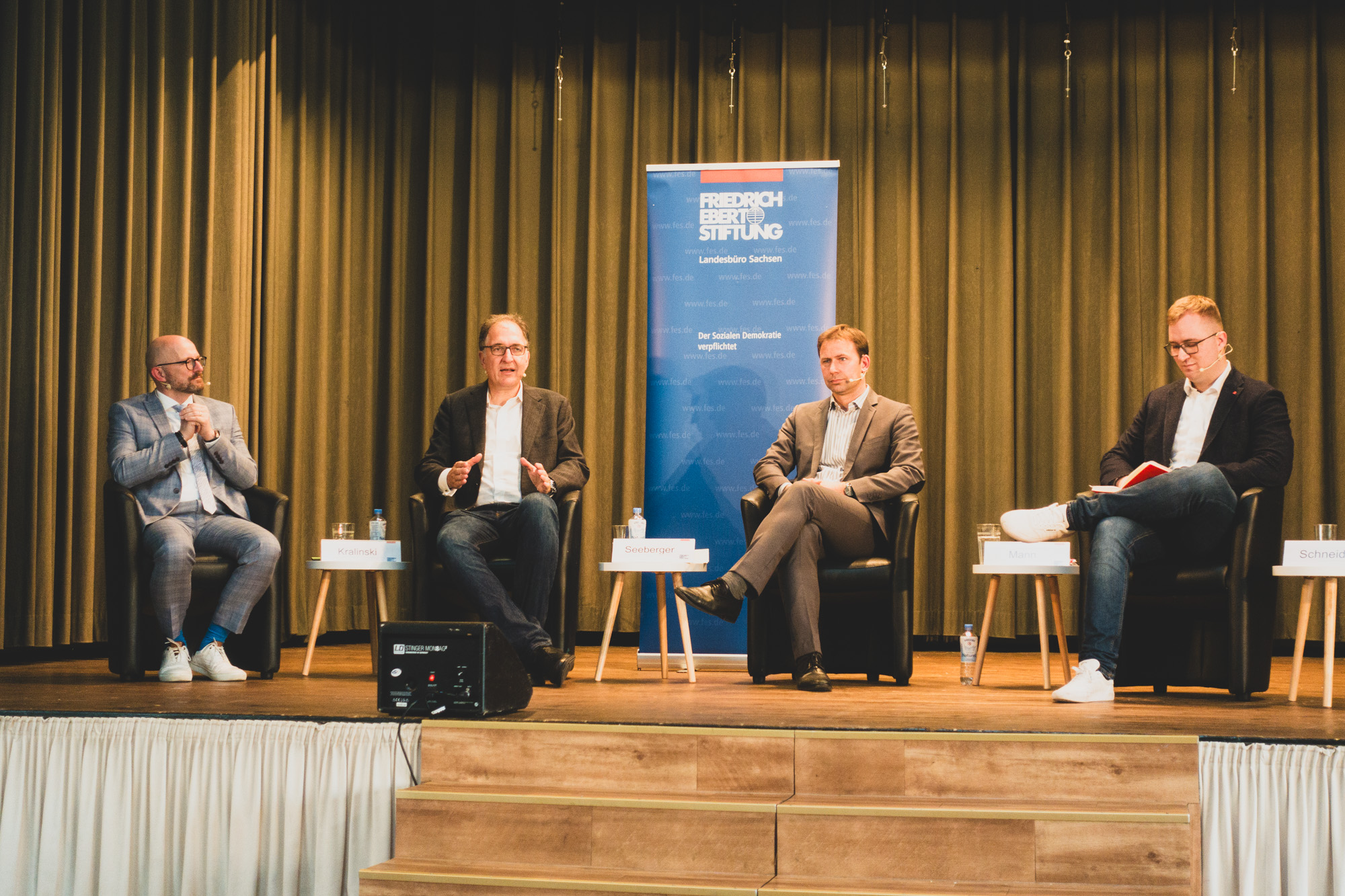 230926_FES-Podiumsdiskussion_09122-2 Thomas Kralinski, Prof. Peter Seeberger, Holger Mann, Adrian Schneider